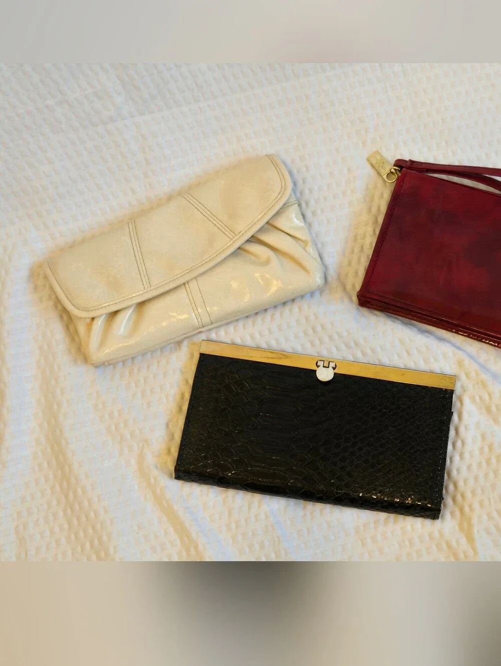 3 Vintage Women's Wristlet/Clutch - Classic Everyday Bag